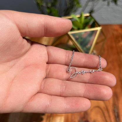 Personalized Name Necklace – Heartfelt Gift for Daughter from Dad